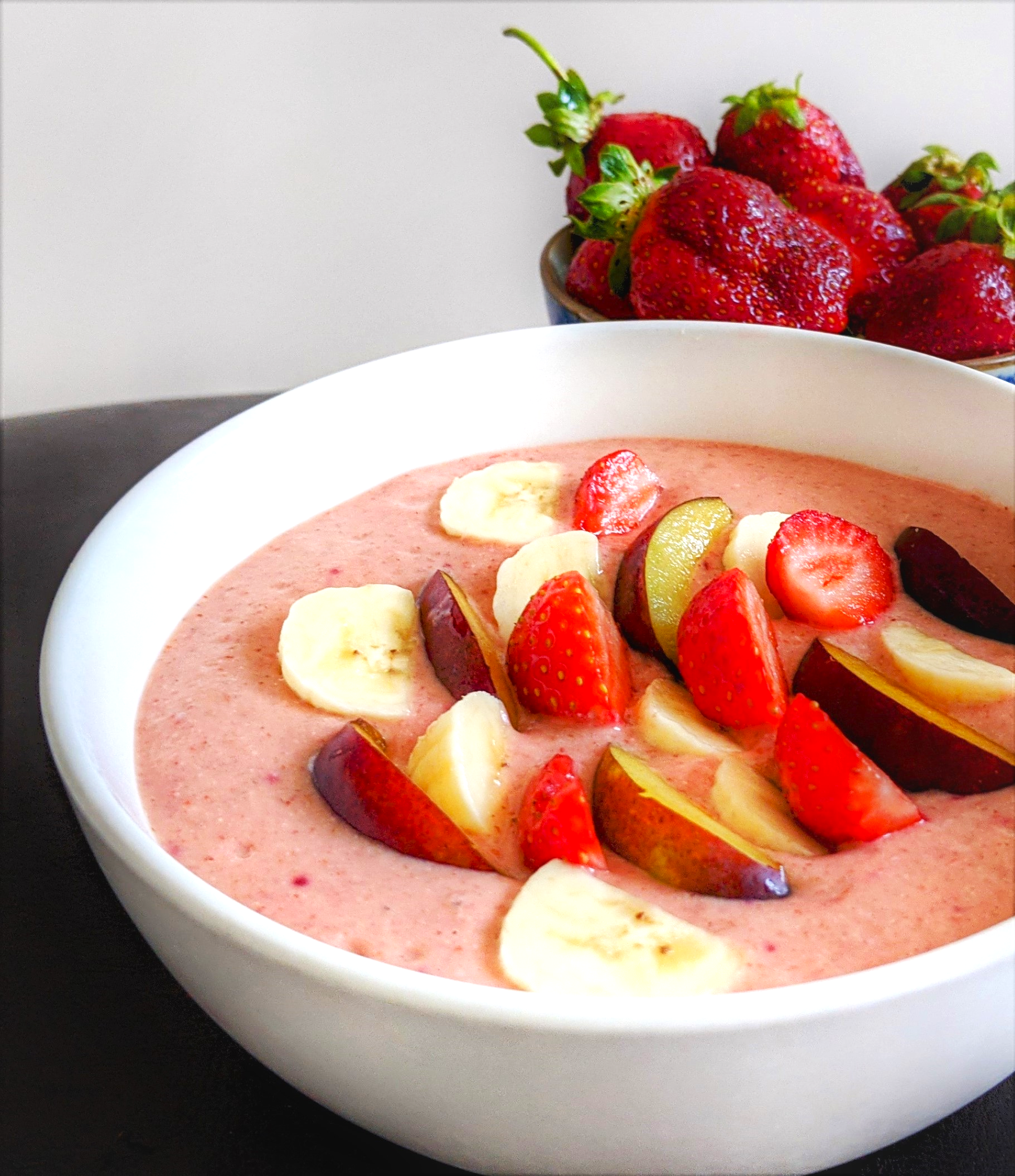 Breakfast Smoothie Bowl with summer fruits
