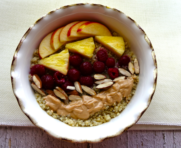Quinoa Breakfast Bowl