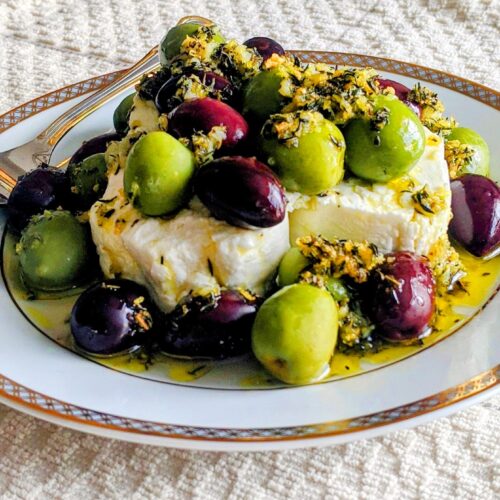 Seasoned Olives with Goat Cheese