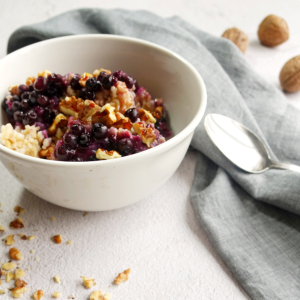 oatmeal with frozen fruit